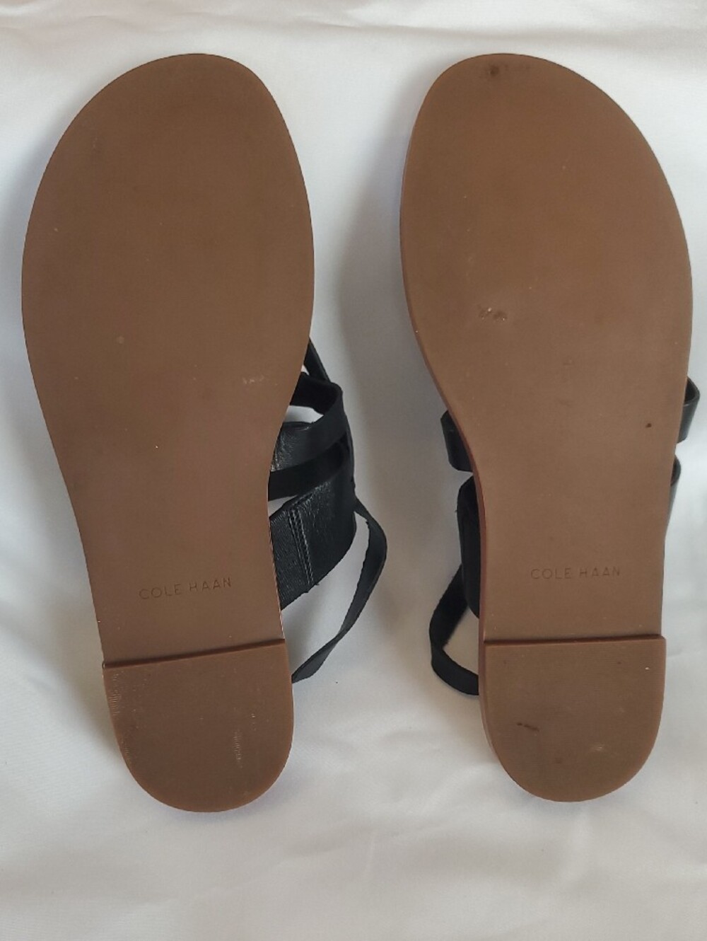 Cole Haan Black Leather Strappy T‑Bar Sandals Flat Shoes Women's 7 - Picture 4 of 8
